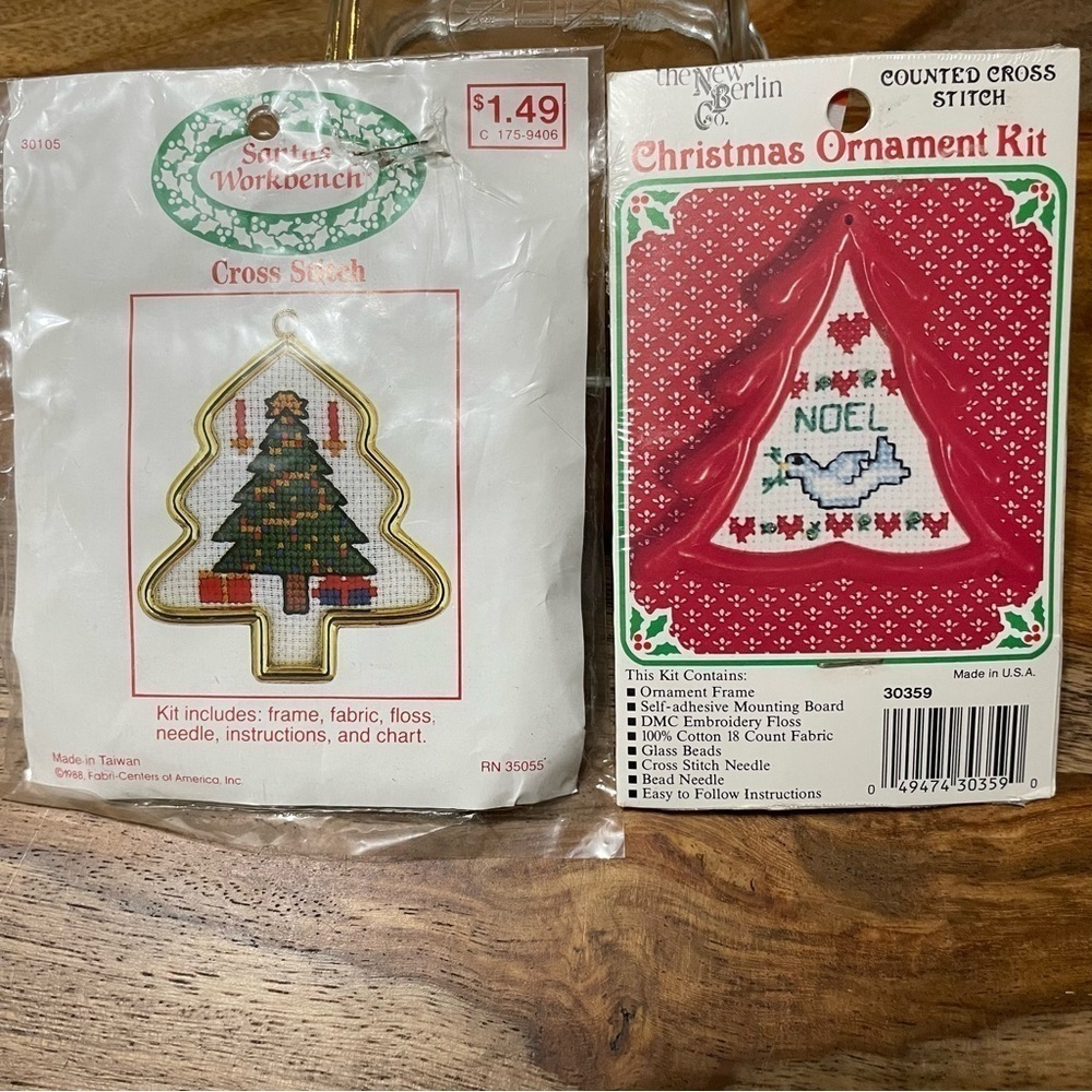 Christmas‎ Tree Ornament  Kits Santas Workbench #30105 The New Berlin Co. #30359